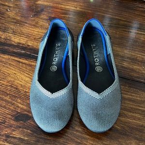 Rothy’s - womens 10.5 navy patterned shoes - GUC